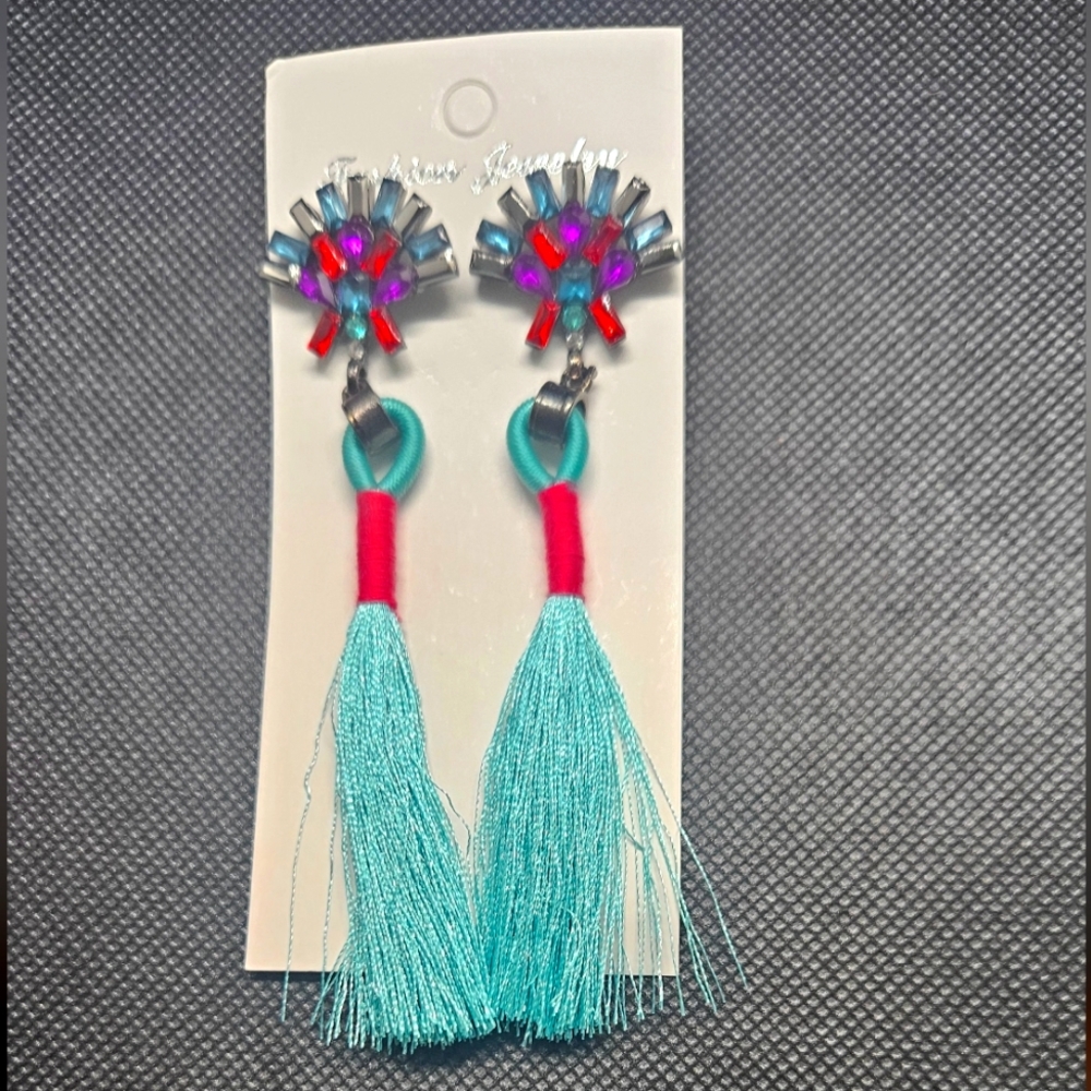 Fashion jewelry multicolor earrings with blue tassels